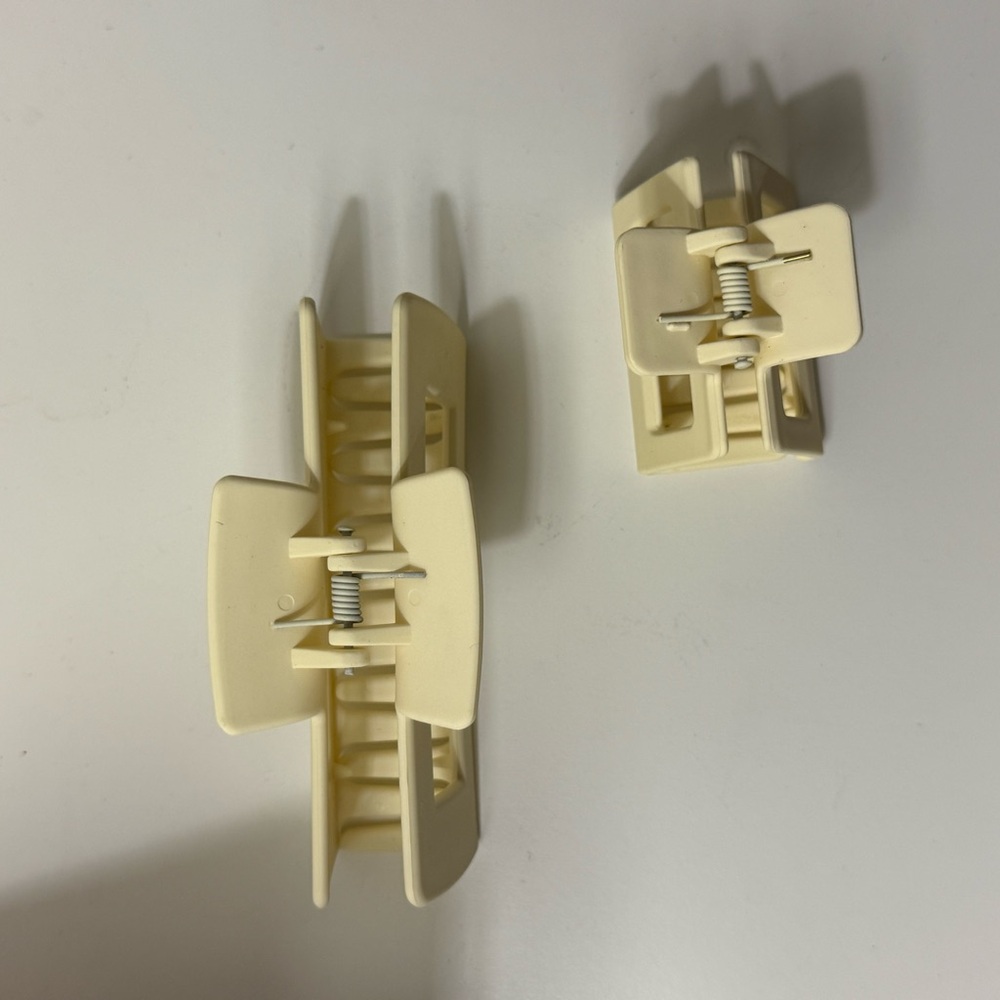12 Rectangular Hair Claw Clips - Picture 3 of 5
